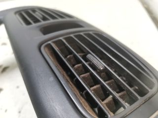 bontott MAZDA 323 Középkonzol Keret