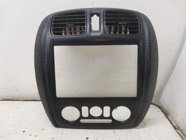 bontott MAZDA 323 Középkonzol Keret