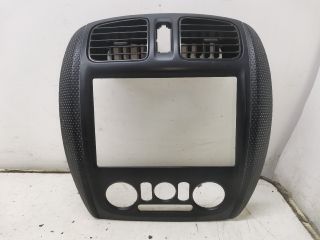 bontott MAZDA 323 Középkonzol Keret