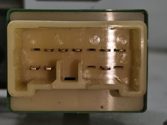 bontott MAZDA 323 Központizár Elektronika