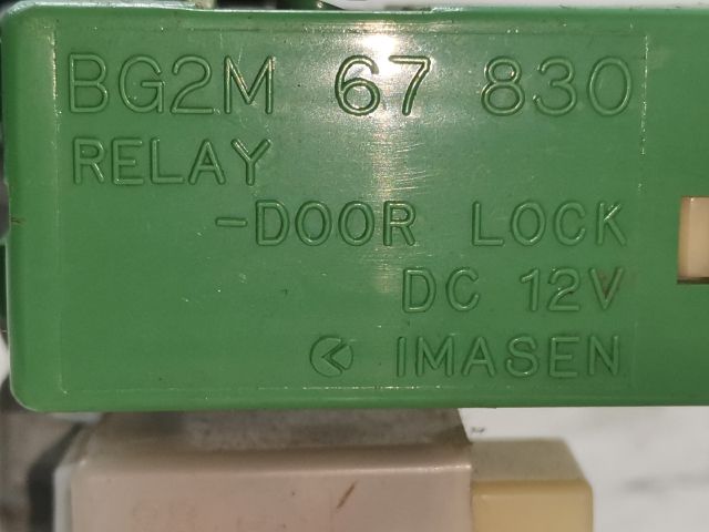 bontott MAZDA 323 Központizár Elektronika