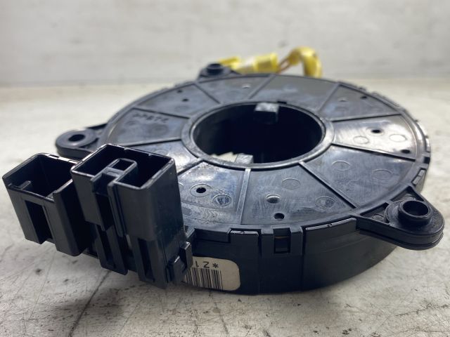 bontott MAZDA 323 Légzsák Átvezető Szalagkábel