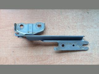 bontott MAZDA 323 Motorháztető Bal Zsanér