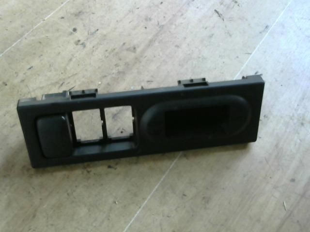 bontott MAZDA 323 Multifunkciós Kijelző