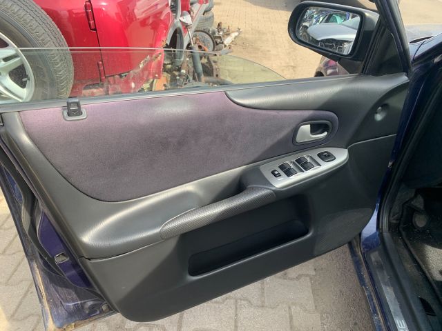 bontott MAZDA 323 Multikormány