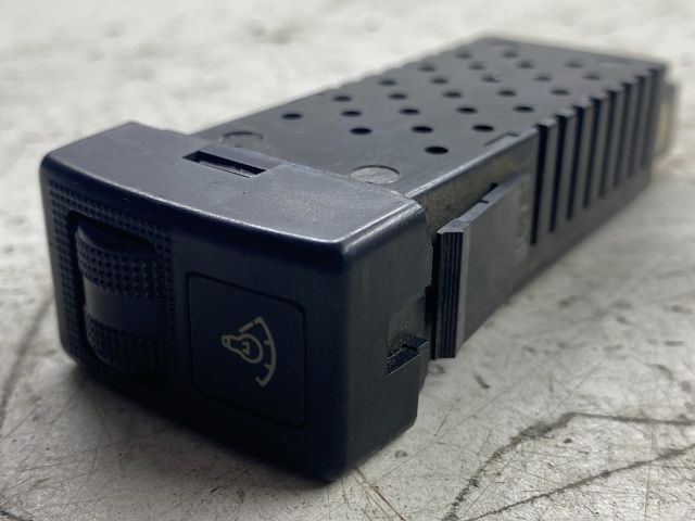 bontott MAZDA 323 Műszerfal Fényerő Szabályzó