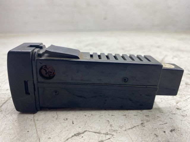 bontott MAZDA 323 Műszerfal Fényerő Szabályzó