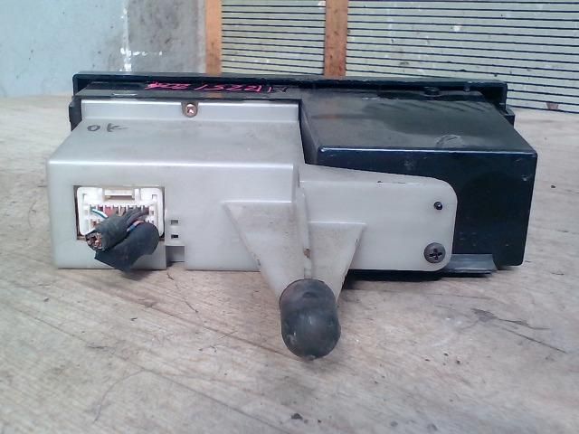 bontott MAZDA 323 Óra (Időmérő)