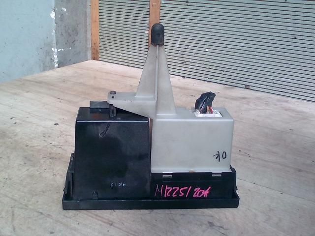 bontott MAZDA 323 Óra (Időmérő)