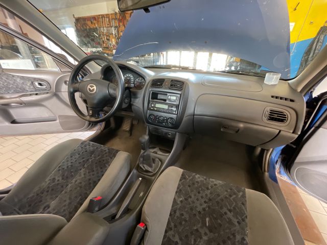 bontott MAZDA 323 Pollenszűrő Ház