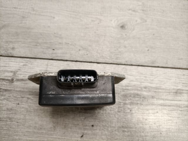 bontott MAZDA 323 Porlasztó Elektronika