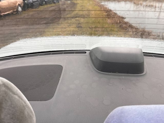 bontott MAZDA 323 Pótféklámpa