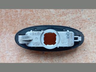 bontott MAZDA 323 Sárvédő Irányjelző (Pozíciófüggetlen)