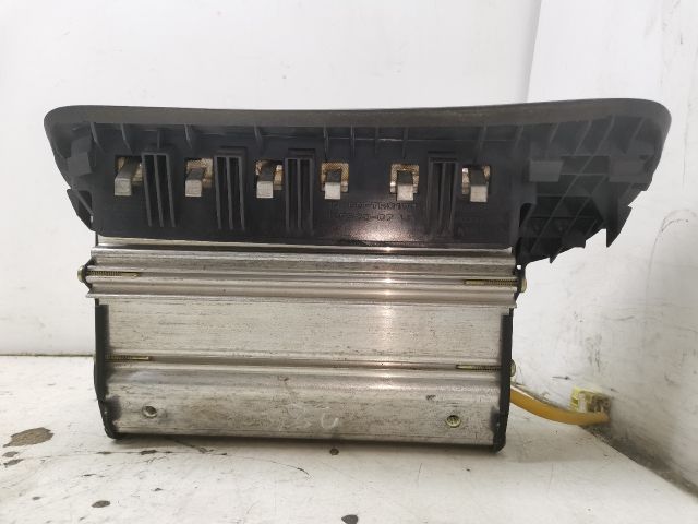 bontott MAZDA 323 Utasoldali Légzsák