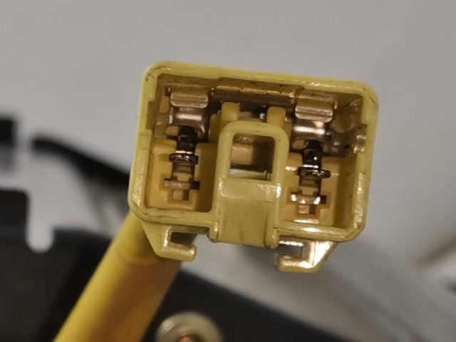 bontott MAZDA 323 Utasoldali Légzsák