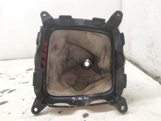 bontott MAZDA 323 Váltószoknya