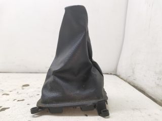 bontott MAZDA 323 Váltószoknya