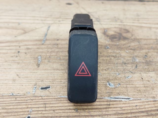 bontott MAZDA 323 Vészvillogó Kapcsoló