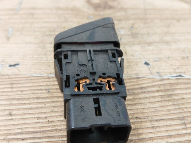 bontott MAZDA 323 Vészvillogó Kapcsoló