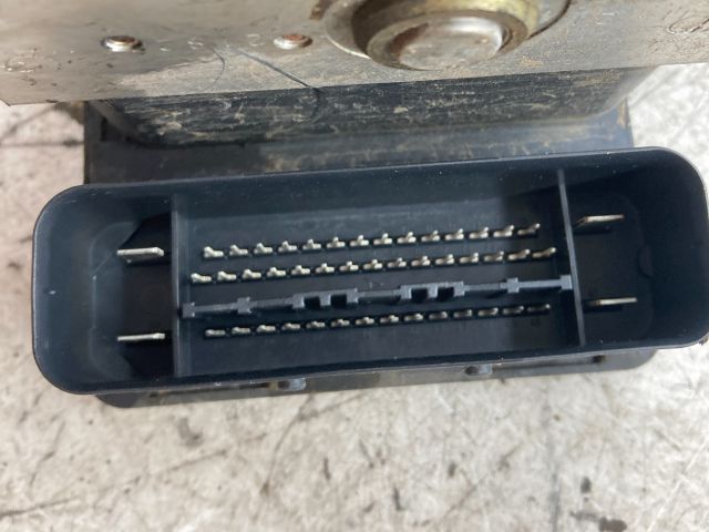 bontott MAZDA 5 ABS Kocka