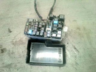 bontott MAZDA 5 Biztosítéktábla Motortér