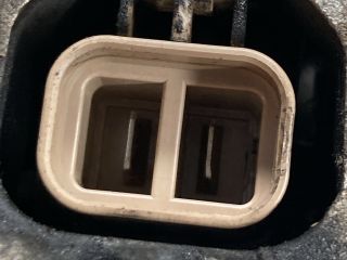 bontott MAZDA 5 Generátor