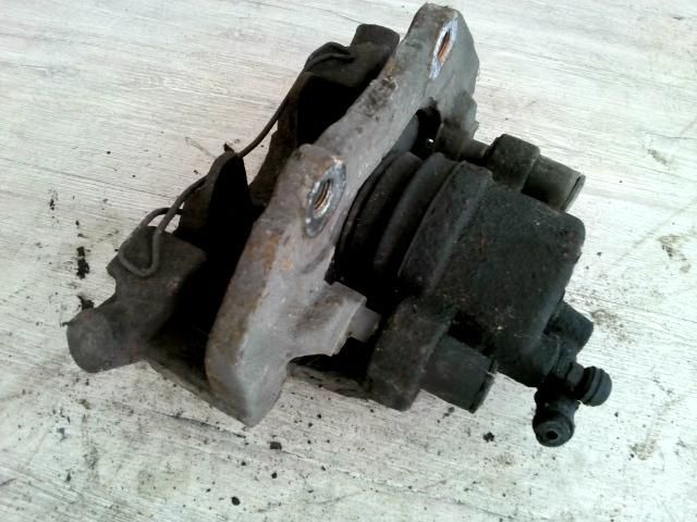 bontott MAZDA 5 Jobb első Féknyereg Munkahengerrel