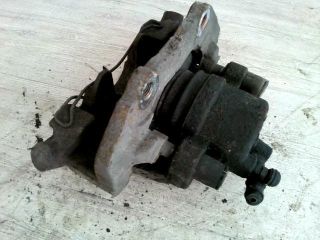 bontott MAZDA 5 Jobb első Féknyereg Munkahengerrel