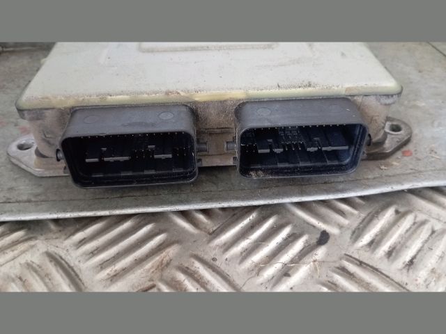 bontott MAZDA 5 Motorvezérlő