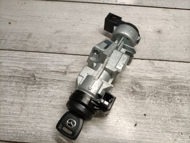 bontott MAZDA 5 Gyújtáskapcsoló