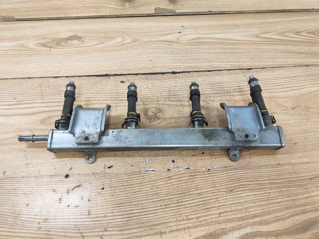 bontott MAZDA 5 Porlasztó (1 db)