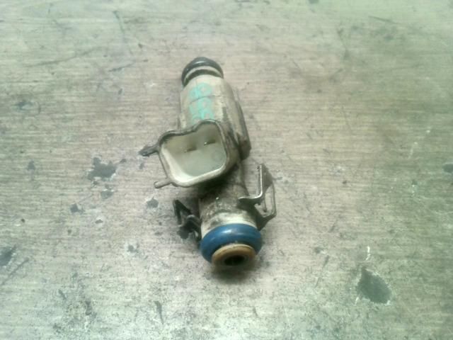 bontott MAZDA 5 Porlasztó (1 db)