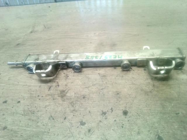 bontott MAZDA 5 Porlasztó Sor / Híd