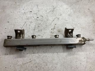 bontott MAZDA 5 Porlasztó Sor / Híd