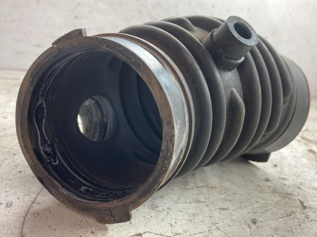 bontott MAZDA 5 Szívó Cső