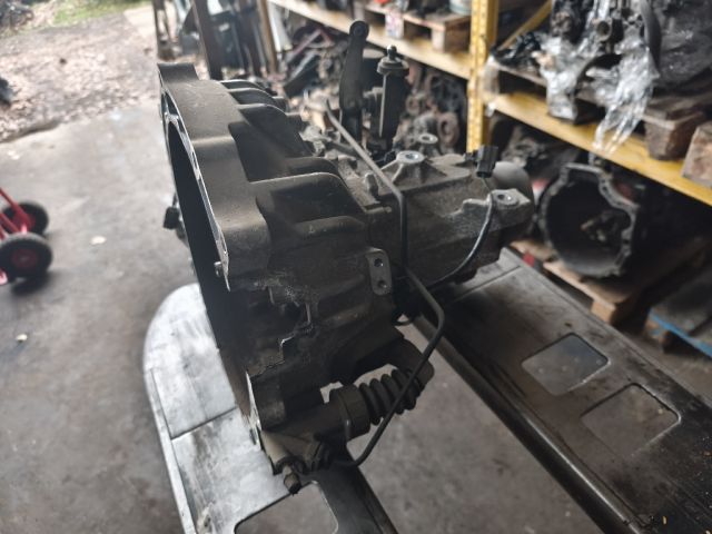 bontott MAZDA 5 Váltó (Mechanikus)