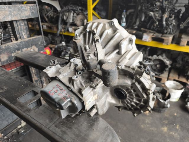 bontott MAZDA 5 Váltó (Mechanikus)