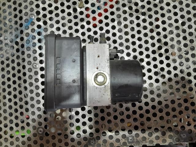 bontott MAZDA 5 ABS Kocka