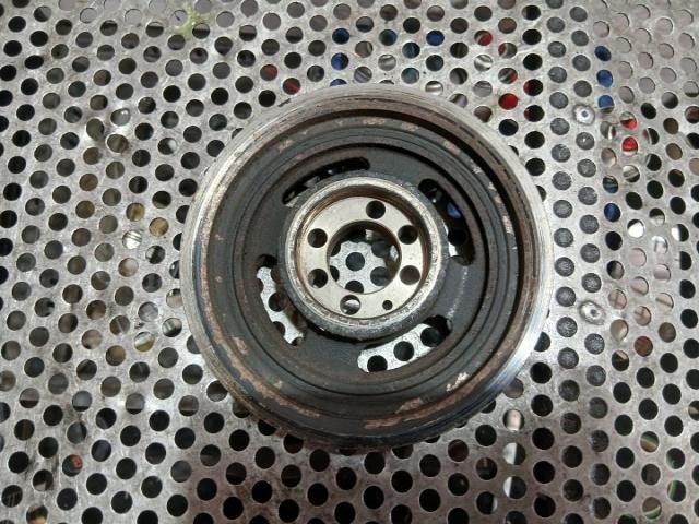 bontott MAZDA 5 Főtengely Szíjtárcsa