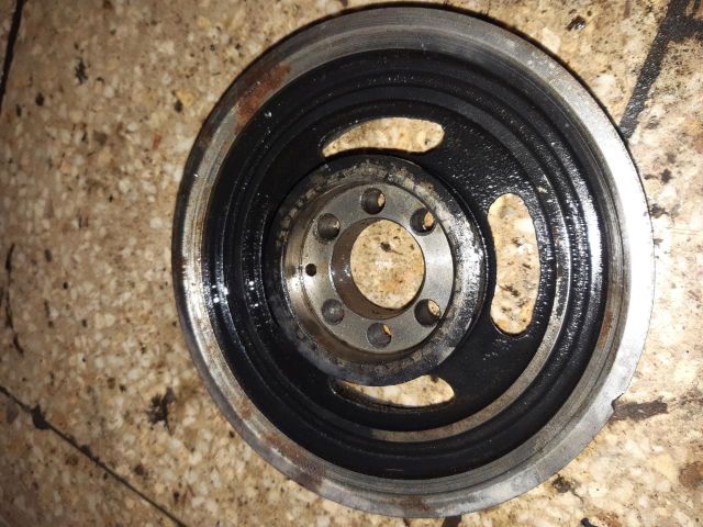 bontott MAZDA 5 Főtengely Szíjtárcsa