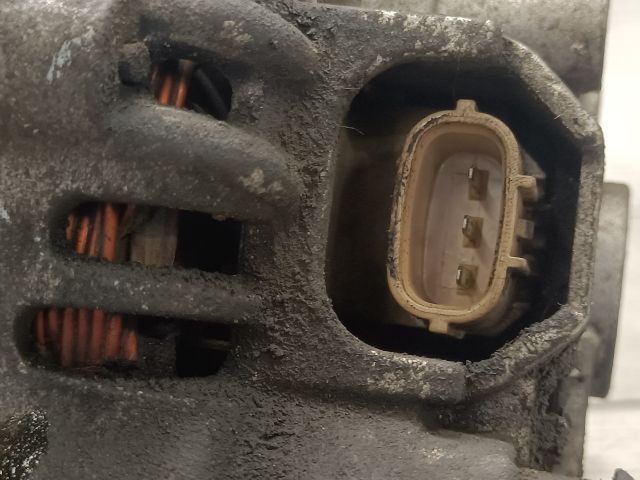 bontott MAZDA 5 Generátor