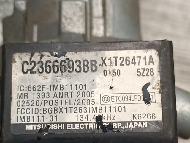 bontott MAZDA 5 Gyújtáskapcsoló Házzal