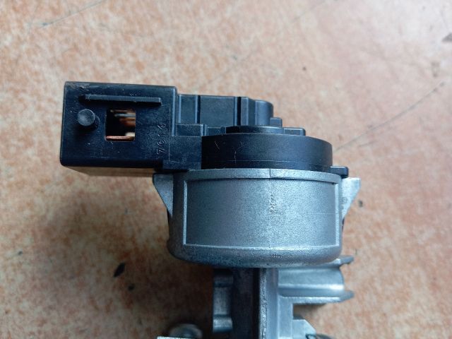 bontott MAZDA 5 Gyújtáskapcsoló