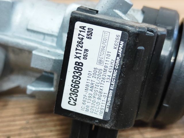 bontott MAZDA 5 Gyújtáskapcsoló