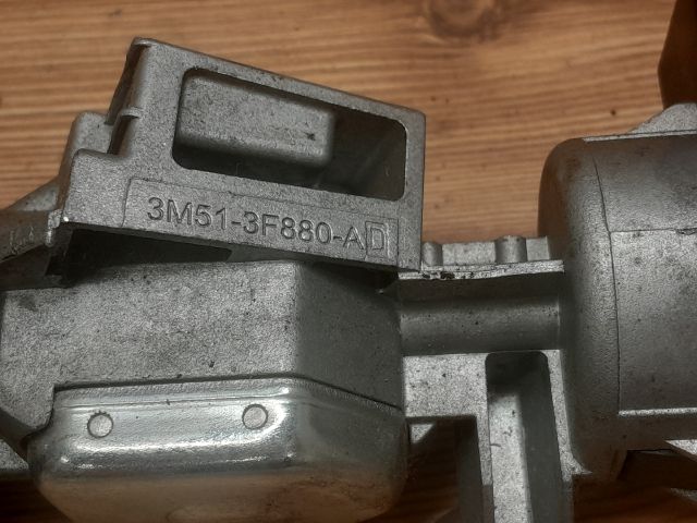 bontott MAZDA 5 Gyújtáskapcsoló