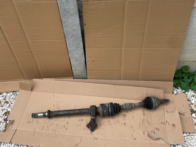 bontott MAZDA 5 Jobb Féltengely