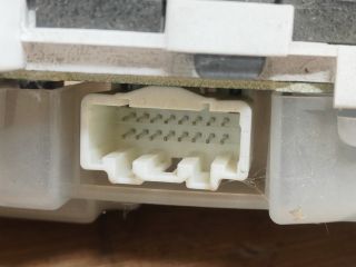 bontott MAZDA 5 Kilométeróra