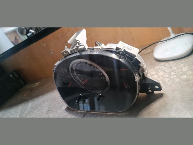 bontott MAZDA 5 Kilométeróra