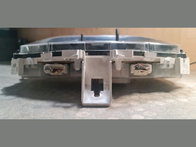 bontott MAZDA 5 Kilométeróra