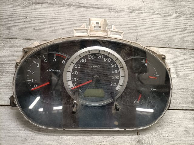 bontott MAZDA 5 Kilométeróra